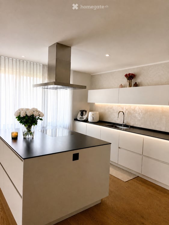 Helle 4.5-Zimmer-Wohnung in Bubikon –zentral, ruhig & sonnig 2