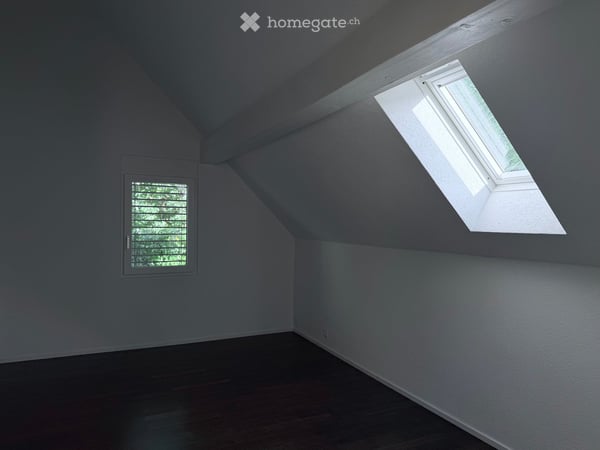 Exklusive 3.5-Zimmer-Dachwohnung mit Weitsicht in Dänikon 16