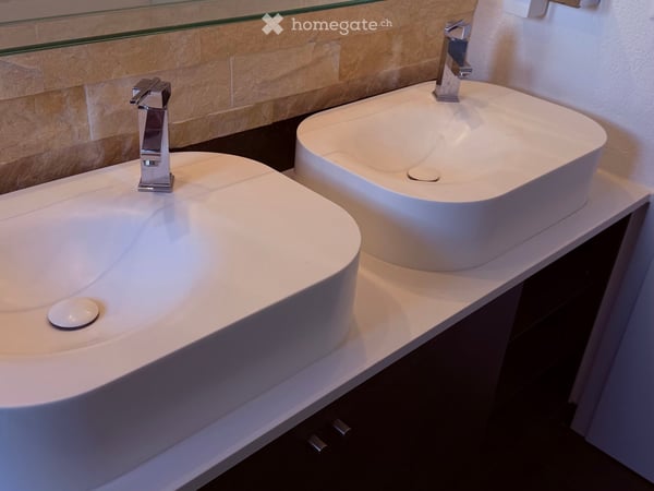 Exklusive 3.5-Zimmer-Dachwohnung mit Weitsicht in Dänikon 12