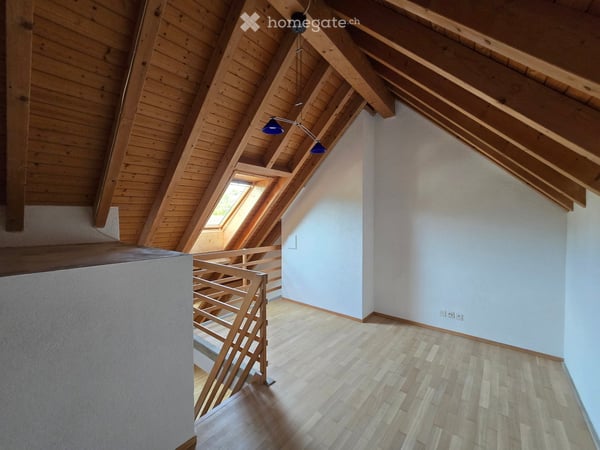 2-Zimmer Dachwohnung mit Gallerie 8