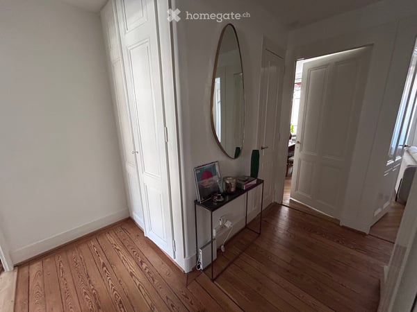 Appartement à Eaux-Vives 4