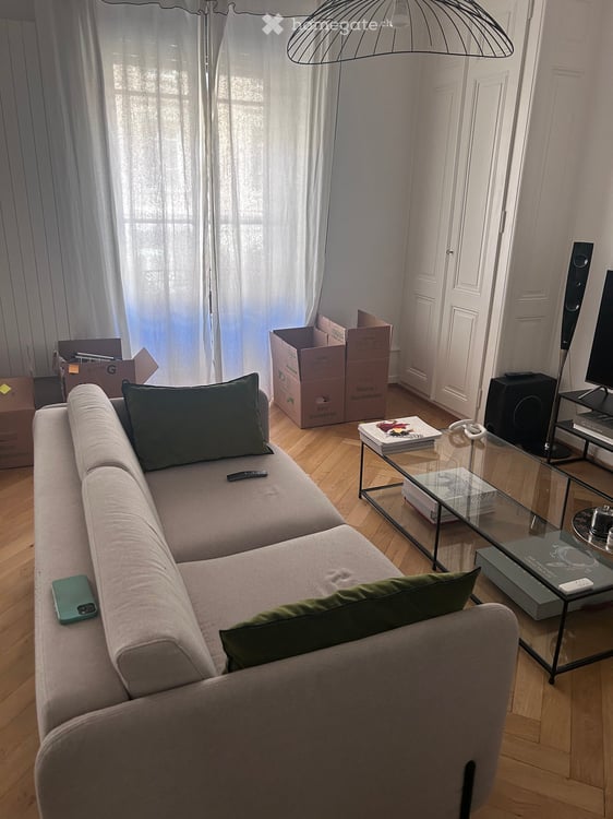 Appartement à Eaux-Vives 2