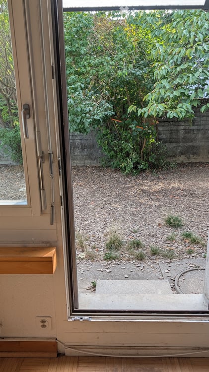 ZU VERMIETEN – 265 m² zum Ausbauen – Arztpraxis, Büro oder Kindertagesstätte in Bern-Tiefenau 32