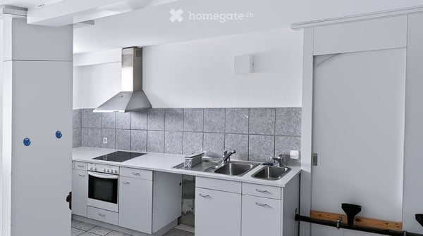 ZU VERMIETEN – 265 m² zum Ausbauen – Arztpraxis, Büro oder Kindertagesstätte in Bern-Tiefenau 15