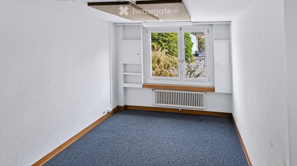 ZU VERMIETEN – 265 m² zum Ausbauen – Arztpraxis, Büro oder Kindertagesstätte in Bern-Tiefenau 12