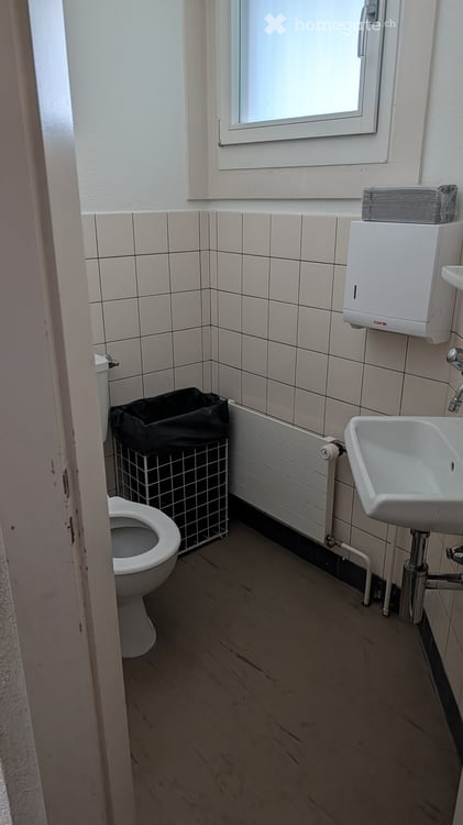 ZU VERMIETEN – 265 m² zum Ausbauen – Arztpraxis, Büro oder Kindertagesstätte in Bern-Tiefenau 31