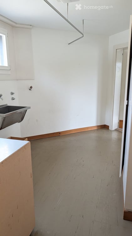 ZU VERMIETEN – 265 m² zum Ausbauen – Arztpraxis, Büro oder Kindertagesstätte in Bern-Tiefenau 34