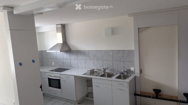 ZU VERMIETEN – 265 m² zum Ausbauen – Arztpraxis, Büro oder Kindertagesstätte in Bern-Tiefenau 24