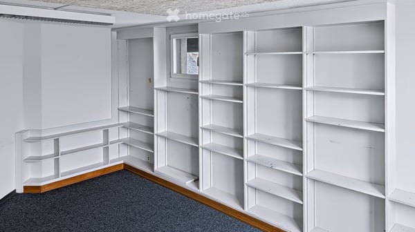 ZU VERMIETEN – 265 m² zum Ausbauen – Arztpraxis, Büro oder Kindertagesstätte in Bern-Tiefenau 14