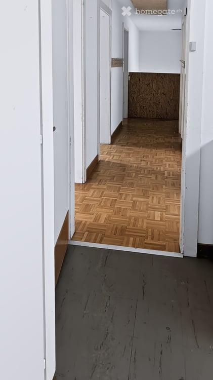 ZU VERMIETEN – 265 m² zum Ausbauen – Arztpraxis, Büro oder Kindertagesstätte in Bern-Tiefenau 31