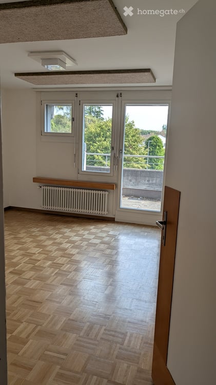 ZU VERMIETEN – 265 m² zum Ausbauen – Arztpraxis, Büro oder Kindertagesstätte in Bern-Tiefenau 7