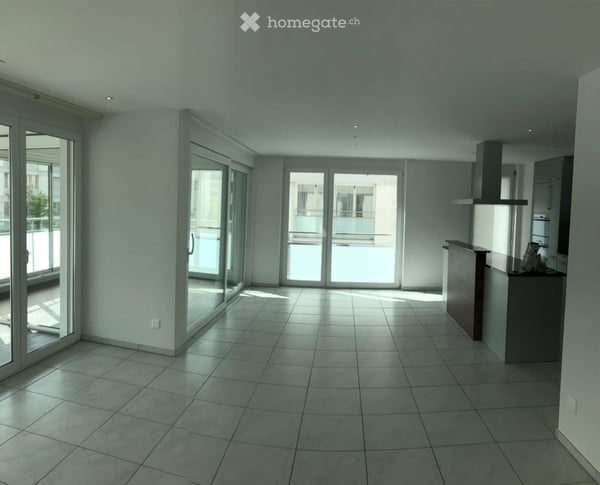 Moderne und luxuriöse 2.5-Zimmer-Wohnung im Glattpark 5