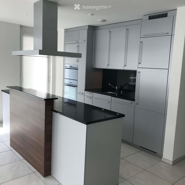 Moderne und luxuriöse 2.5-Zimmer-Wohnung im Glattpark 4