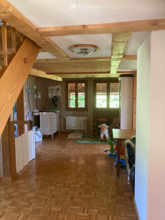 Charmantes 6.5-Zimmer-Einfamilienhaus in Reichenburg 11
