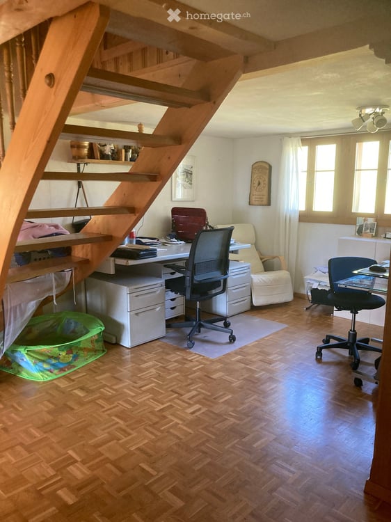 Charmantes 6.5-Zimmer-Einfamilienhaus in Reichenburg 13