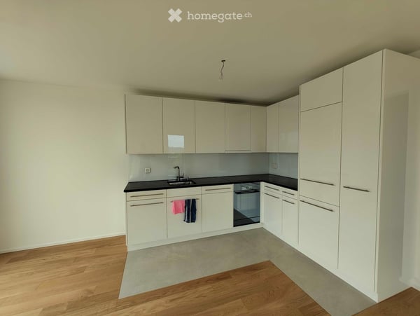 4.5 Z Neubau Wohnung in Adliswil ideal für Familien & Paare 5