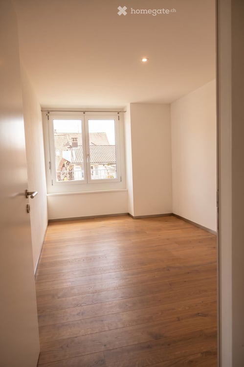 Exklusive 4½-Zimmer-Dachwohnung mit Galerie und zwei grosszügigen Balkonen 12