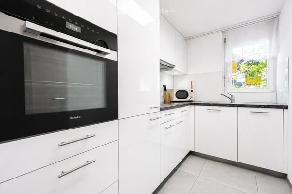 Stilvoll möbliert am Sarnersee – 3.5 Zimmer mit Seezugang 8