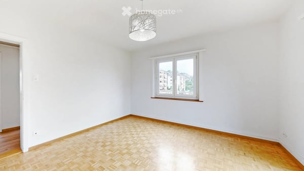 Appartement 3 pièces rénové avec balcon à Neuchâtel 4