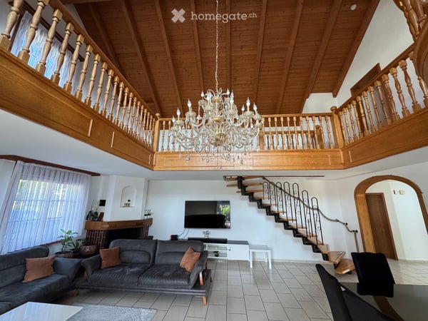 Freistehendes Einfamilienhaus in Aristau mit traumhaften Weitblick und viel Potential 5