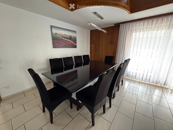 Freistehendes Einfamilienhaus in Aristau mit traumhaften Weitblick und viel Potential 3