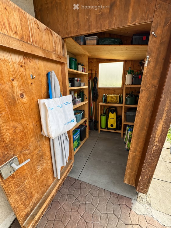 Freistehendes Einfamilienhaus in Aristau mit traumhaften Weitblick und viel Potential 29