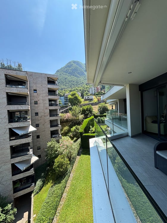 Paradiso 2,5 VISTA LAGO 3