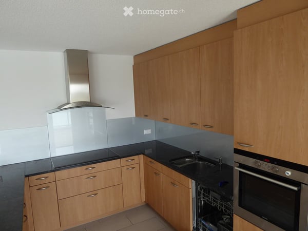 4 1/2 Attikawohnung in Wetzikon Ortsteil Kempten mit Bastelraum und 2 Parkplätzen 9