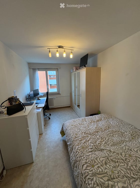 Stadtnahe 2-Zimmer-Wohnung im 3.OG 3