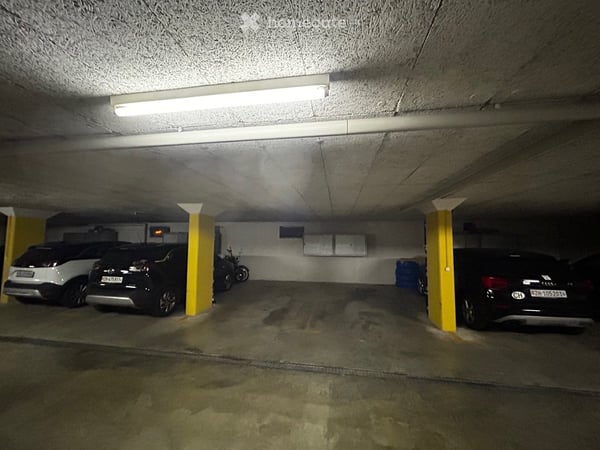 Tiefgarageplatz in Oetwil an der Limmat 2