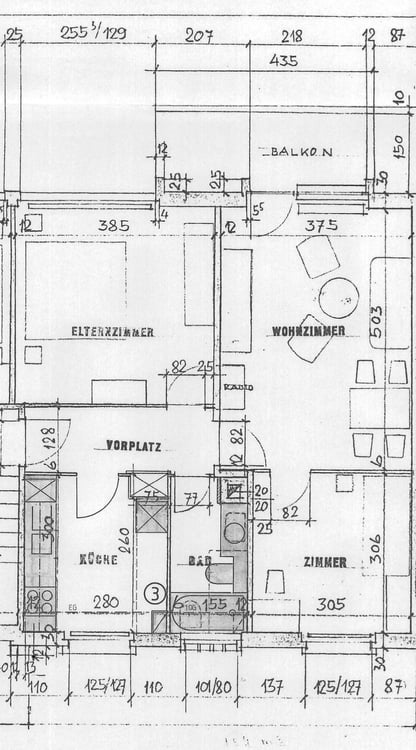 Charmante 3-Zimmer-Wohnung neu renoviert an ruhiger Lage 9