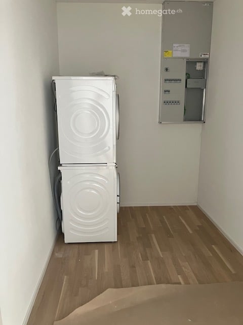 Exklusive neue 4.5-Zimmer Wohnung mit free cooling system! - Stadtgrenze Aarau 15