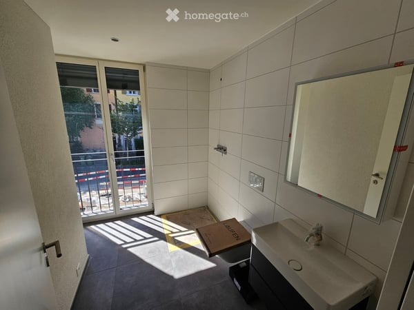Erstbezug - hochwertige, moderne 3.5 Zimmerwohnung mit Balkon 14
