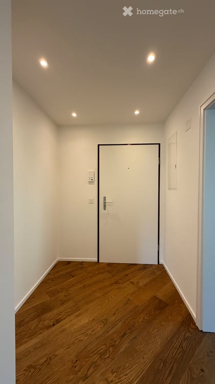 Frisch renovierte 3.5-Zimmer-Wohnung mit ca. 95 m² und zwei Balkonen 9