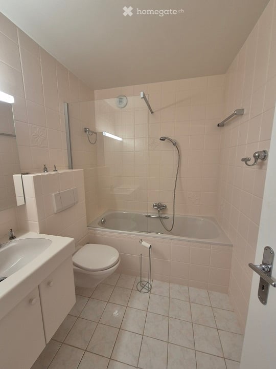 Appartement de 2 pièces au 3ème étage dans un cadre verdoyant à Cologny 9