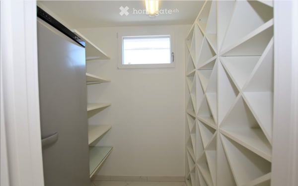 Luxuriöses Wohnen an ruhiger Seitenstrasse 7