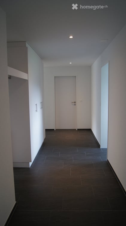 3.5-Zimmer-Wohnung mit grosszügigen Balkon 2