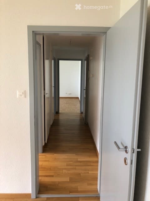 Neue 2-Zimmer Wohnung komplett saniert ruhig gelegen, Nähe Bahnhof 3