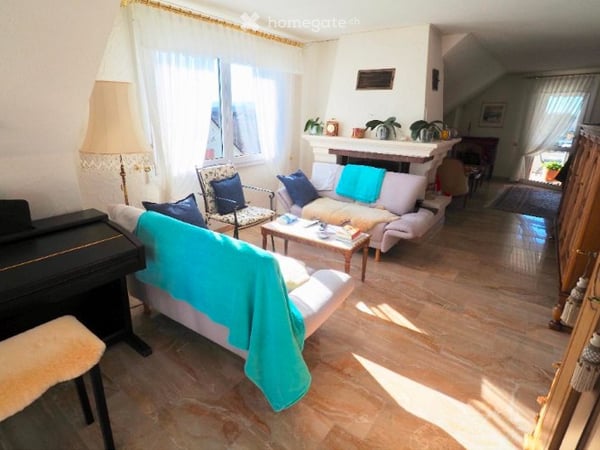 Mehrfamilienhaus mit Lift und Einstellhalle in Pfäffikon ZH – 7 Wohnungen, ruhige Lage 8