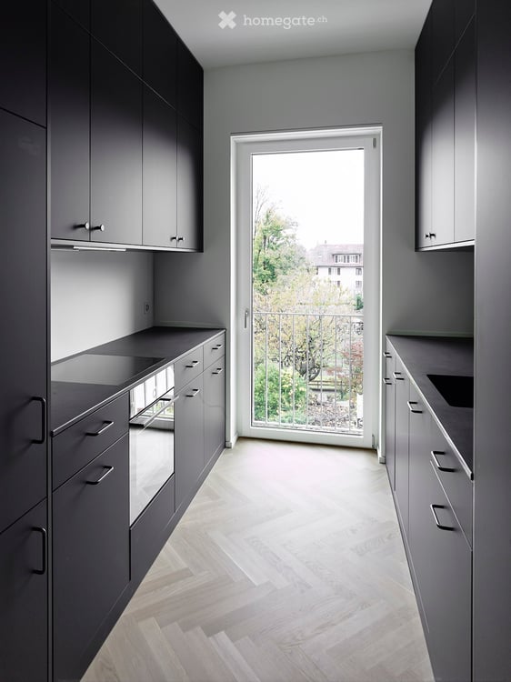Moderne 3.5-Zimmer-Wohnung mit Balkon im Eichliacker-Quartier 3