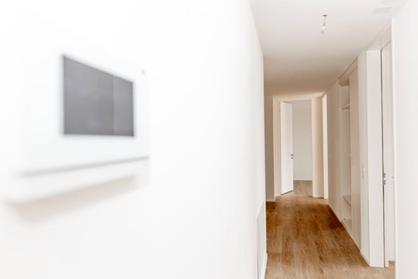 Moderne familienfreundliche 4.5 Zimmer Wohnung über dem Nebel 7