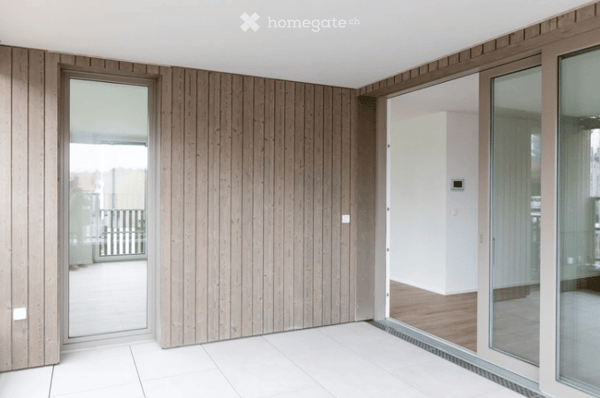 Moderne familienfreundliche 4.5 Zimmer Wohnung über dem Nebel 5