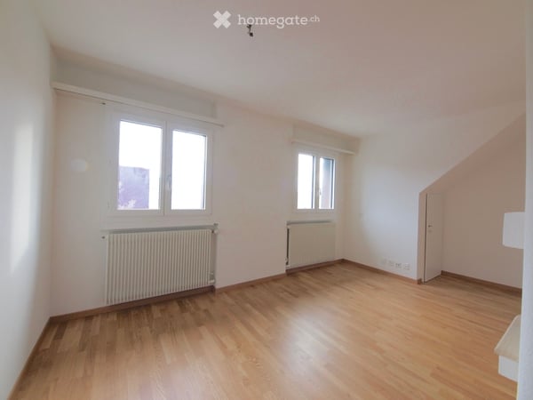 Singles aufgepasst: 2.5-Zimmer-Dachwohnung mit Cheminée in Zürich-Wipkingen zu vermieten 5