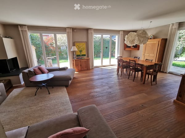 Charmantes 5.5-Zimmer-Doppeleinfamilienhaus in Gempen 2