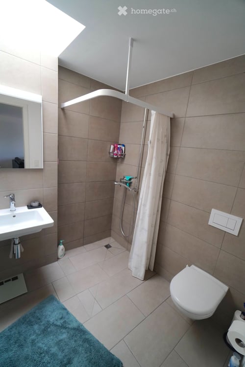 Schöne und grosszügige 4.5 Zimmer Wohnung mit viel Wohnkomfort 6