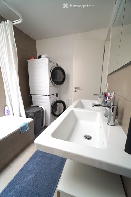 Schöne und grosszügige 4.5 Zimmer Wohnung mit viel Wohnkomfort 5