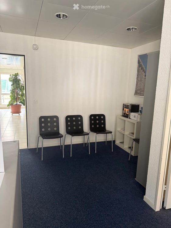 À louer – Bureau rénové au cœur de Lausanne 4