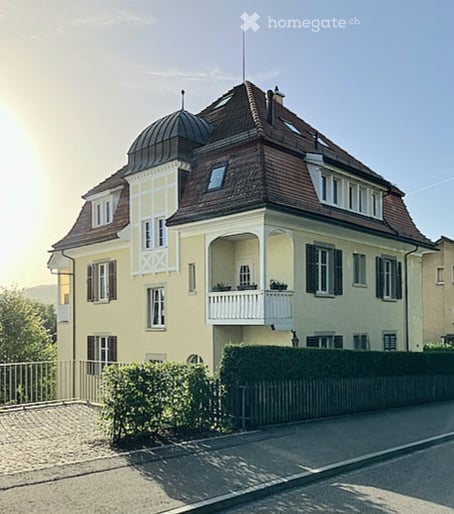 sonnige 4-Zimmerwohnung mit grossem Balkon im Rotmonten-Quartier 1