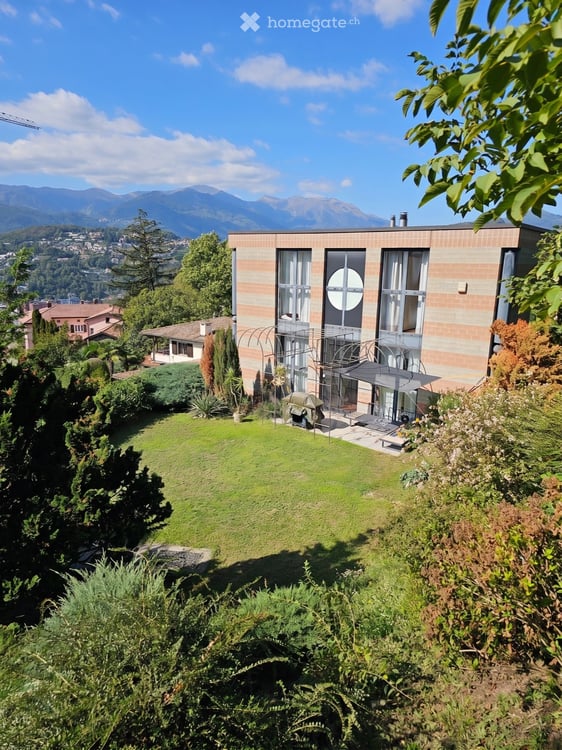 Casa unifamiliare in stile Botta a Viganello alta (Albonago) – subentro 01.11.2026 2
