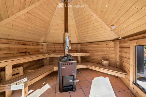 303 m² Attika mit Terrassen auf drei Seiten und Sauna 9